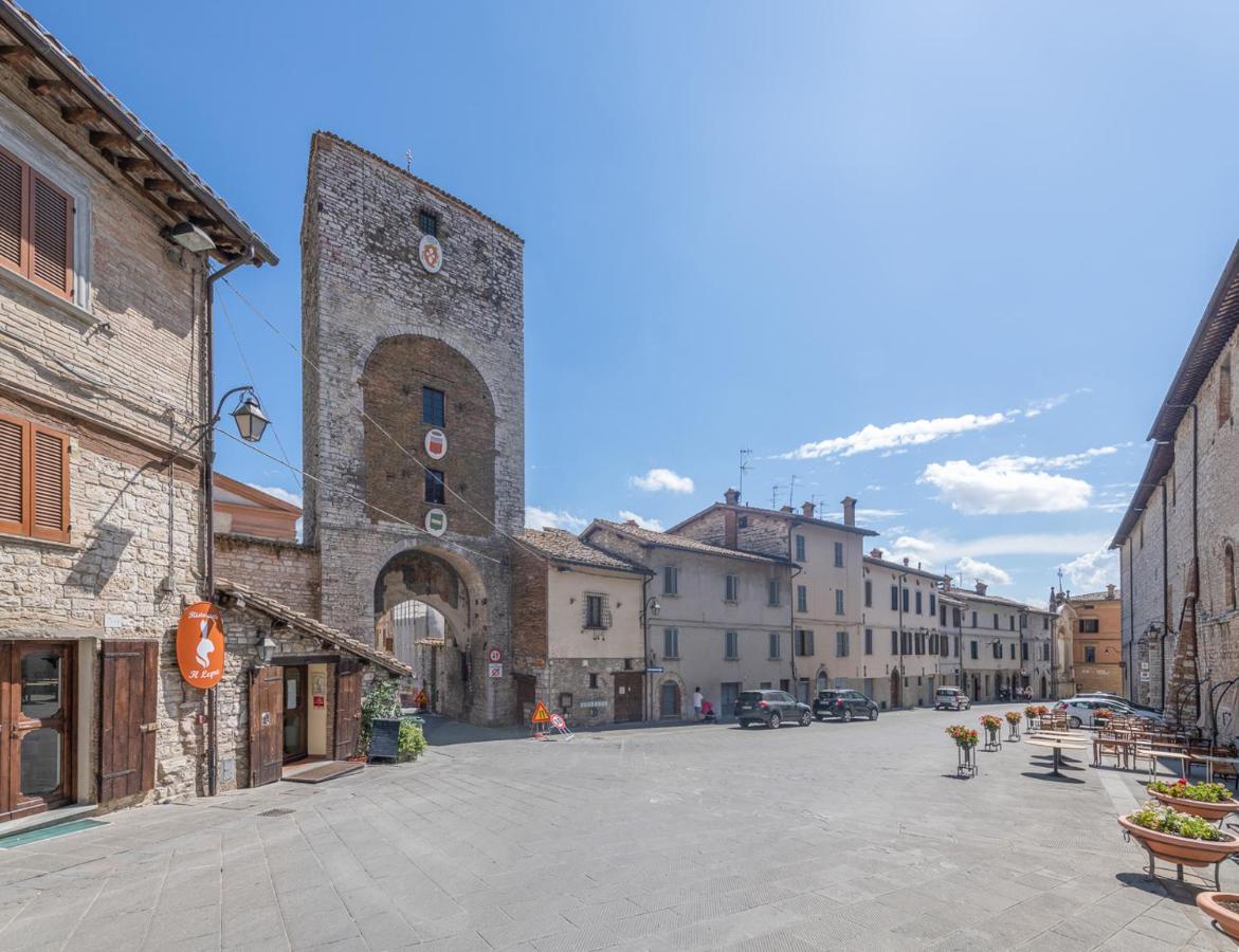 L'Ira Di Dante Vila Gubbio Exterior foto